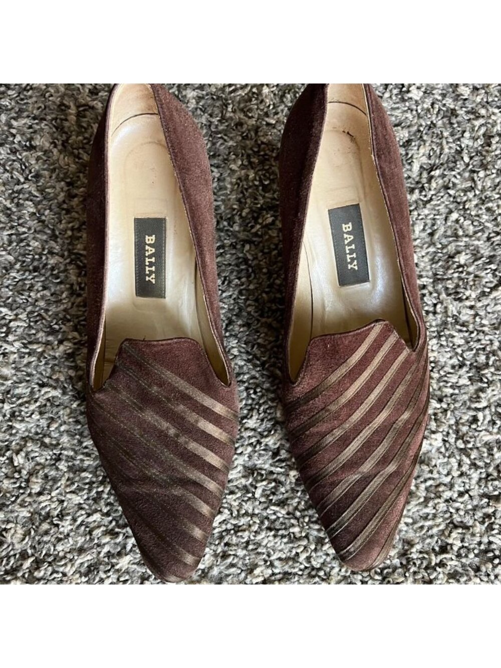 Bally Brown Suede Kitten Heels Size 7.5 Feminine Coquette Dainty Businesswoman - Picture 3 of 8